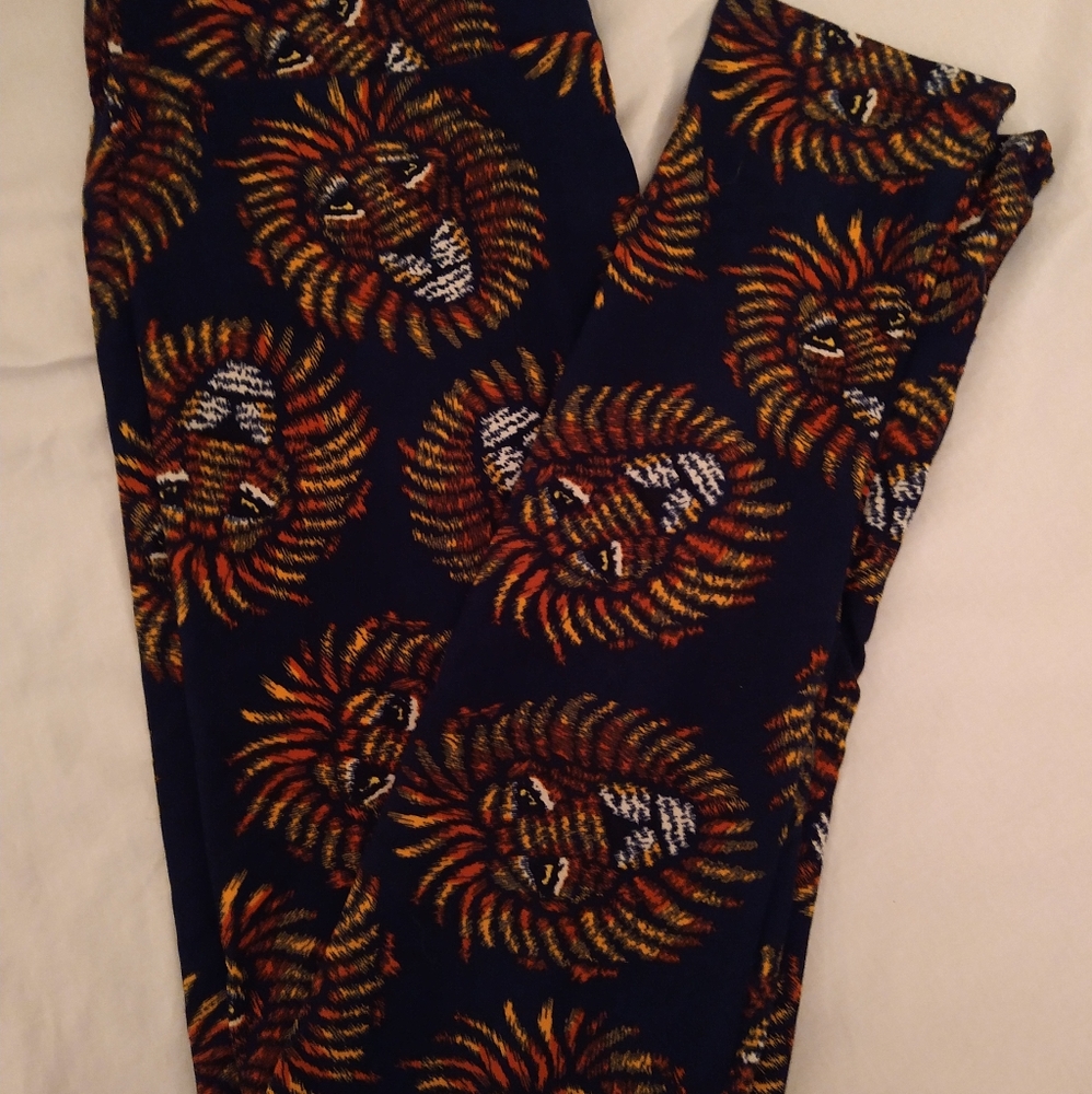 HTF OS lularoe Lion leggings bnwot